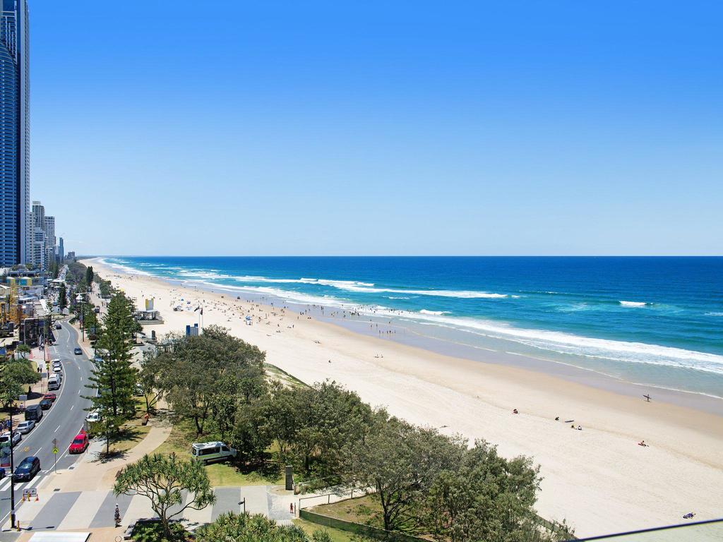 Central Surfers Paradise - Absolute Beachfront - thumb 0
