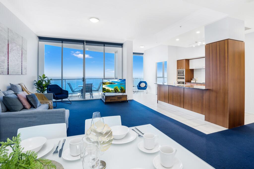 Chevron Renaissance Apartments And Sub Penthouses - We Accommodate - Surfers Gold Coast 1