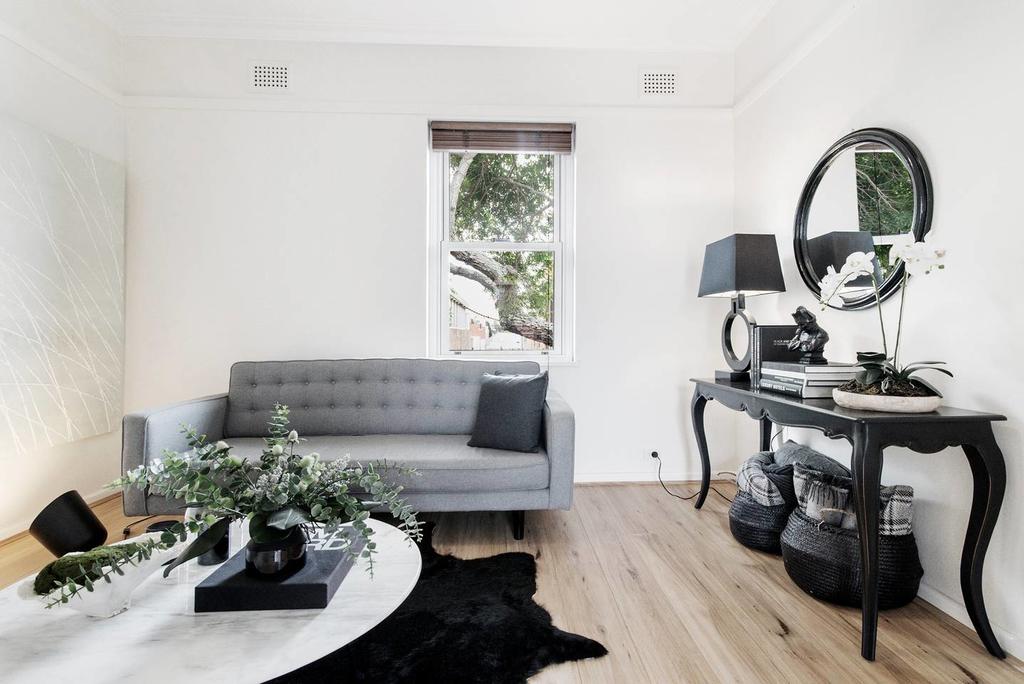 Chic Woollahra Pied--Terre with Parking - New South Wales Tourism 