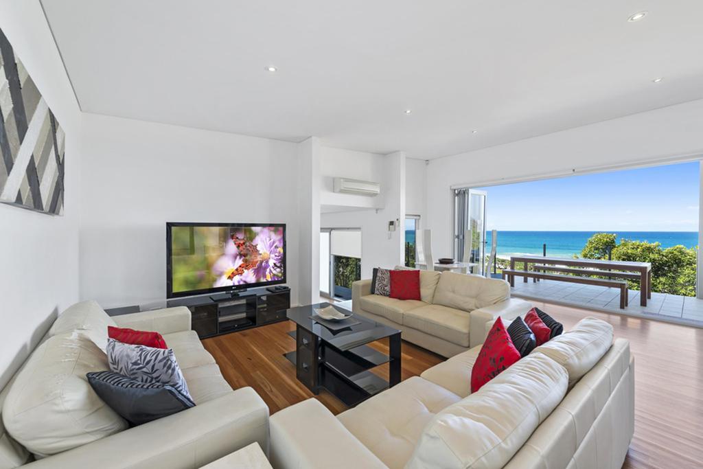 Cinque Terre Beach House - New South Wales Tourism 