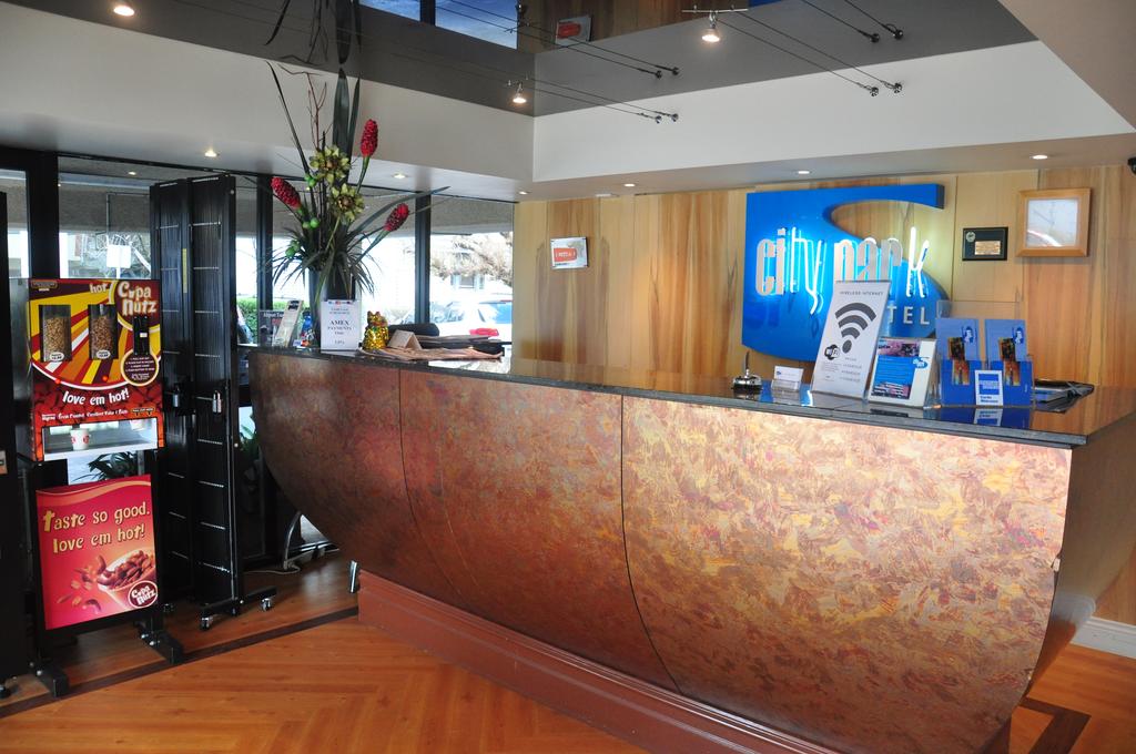 City Park Hotel - Accommodation Airlie Beach