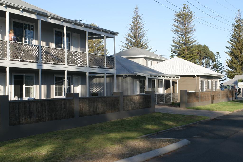 Clearwater Motel Apartments - South Australia Travel