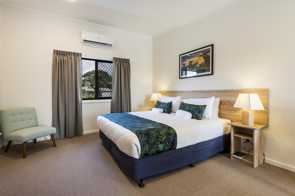 Club Maclean Motel - South Australia Travel