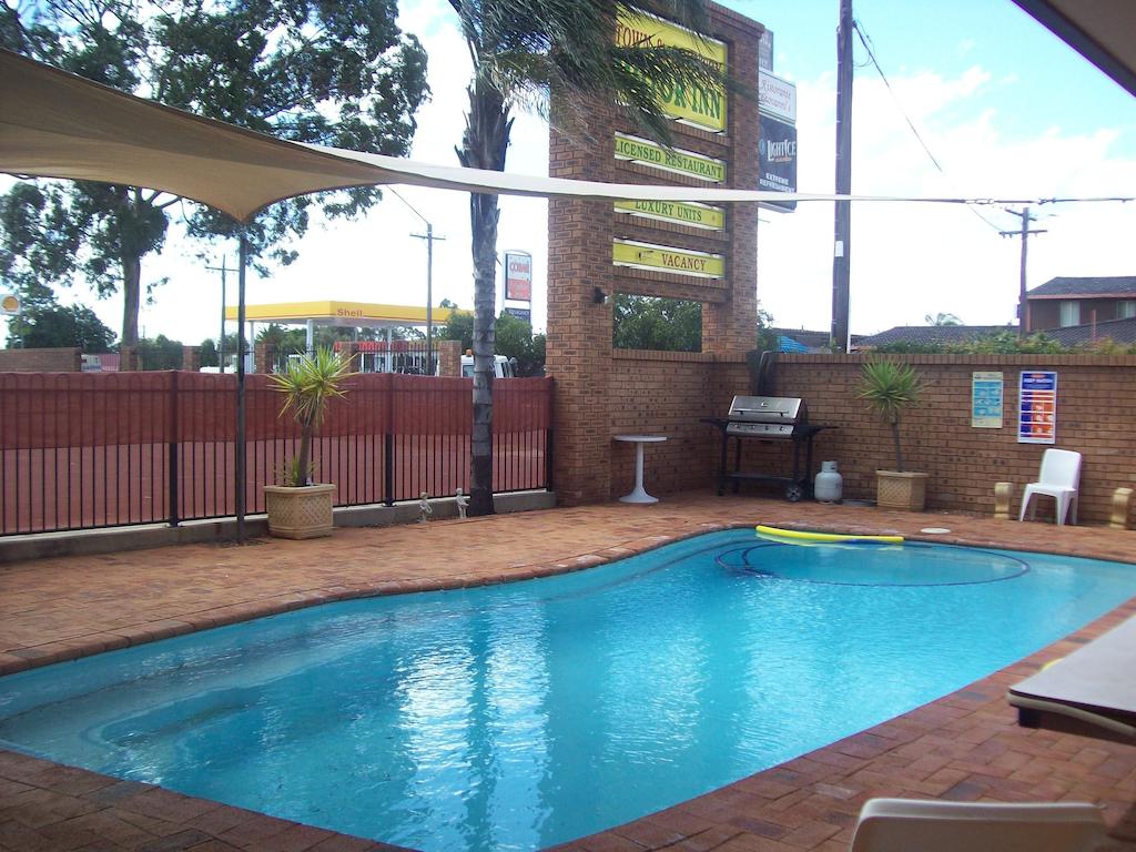Cobar Town  Country Motor Inn - Accommodation Daintree
