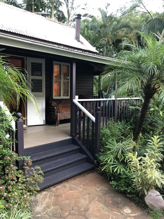 Coco's Cottage In The Byron Bay Hinterland - thumb 3