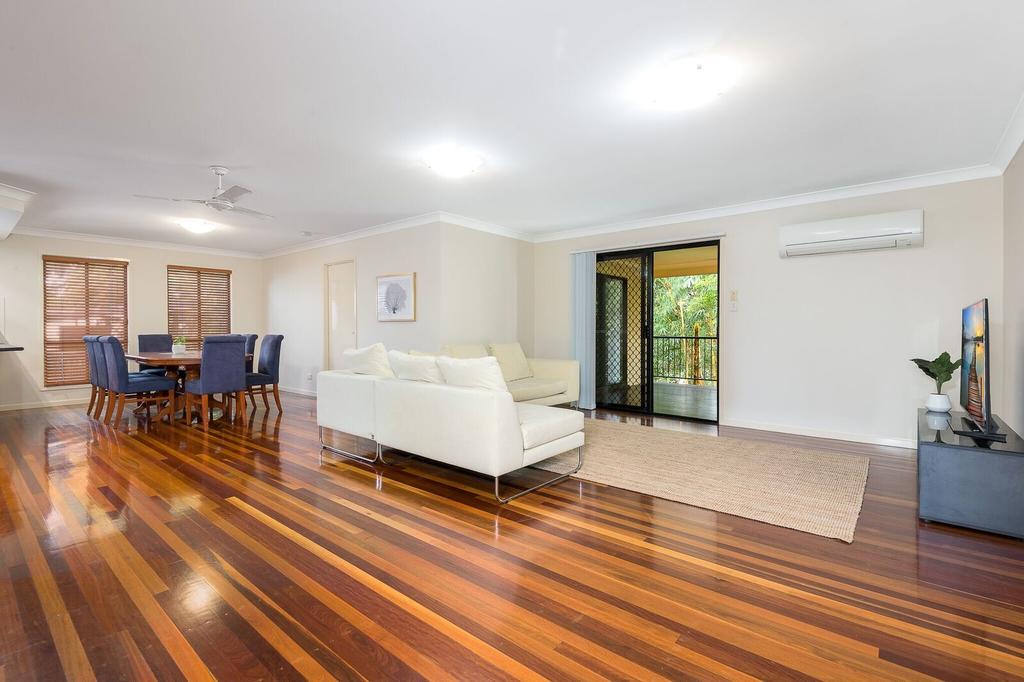 Combles Rd - Accommodation Adelaide