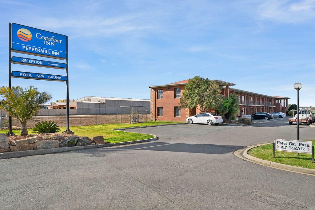 Comfort Inn Peppermill - New South Wales Tourism 