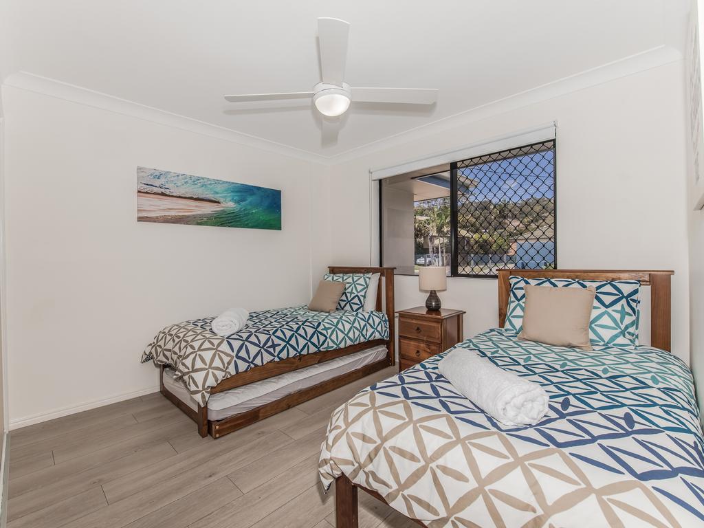 Coolum Waves Pet Friendly Holiday House - thumb 2