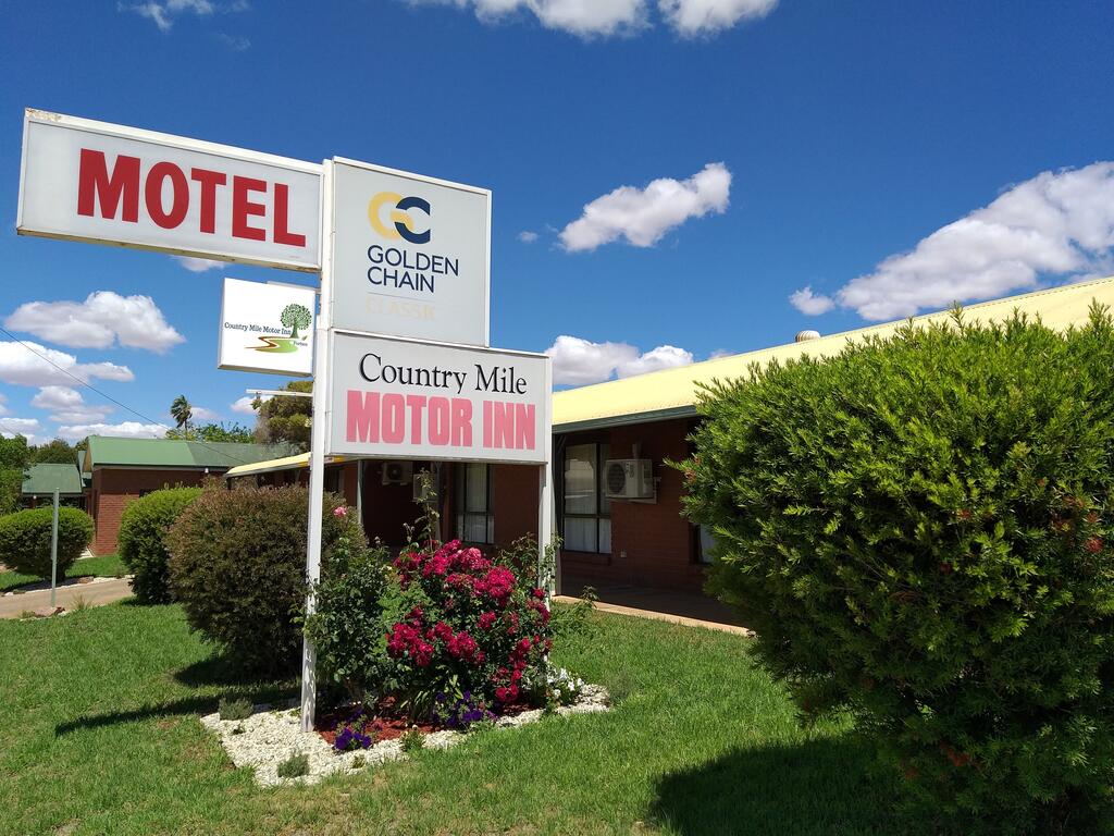 Country Mile Motor Inn - New South Wales Tourism 