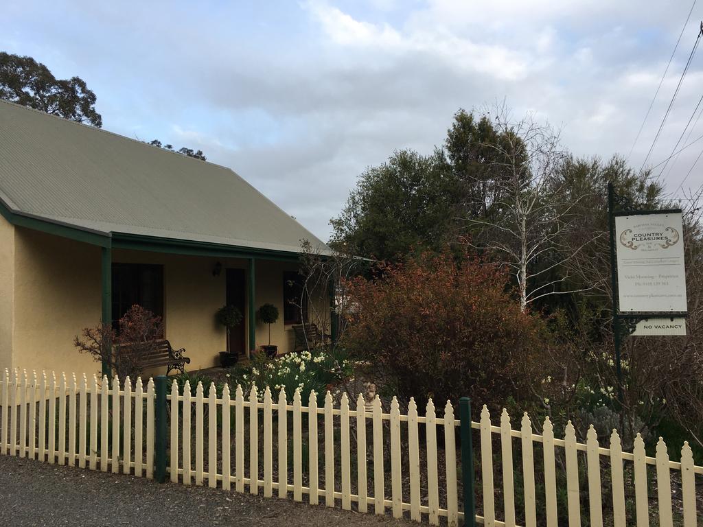 Country Pleasures Bed and Breakfast - South Australia Travel