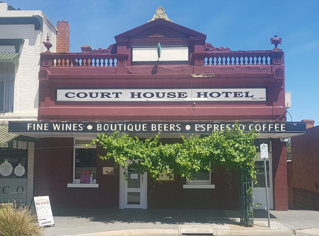 Courthouse Hotel - South Australia Travel