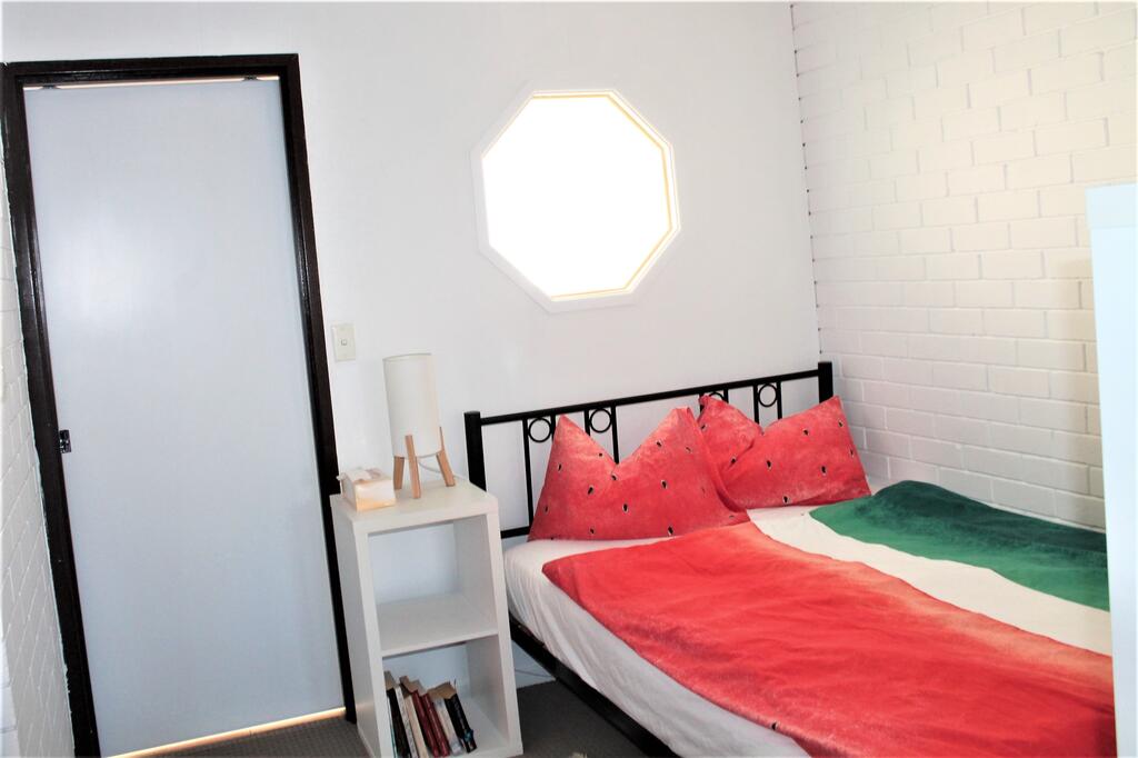 Cozy And Cute Comfort Stay Close To University (Female Only) - thumb 1