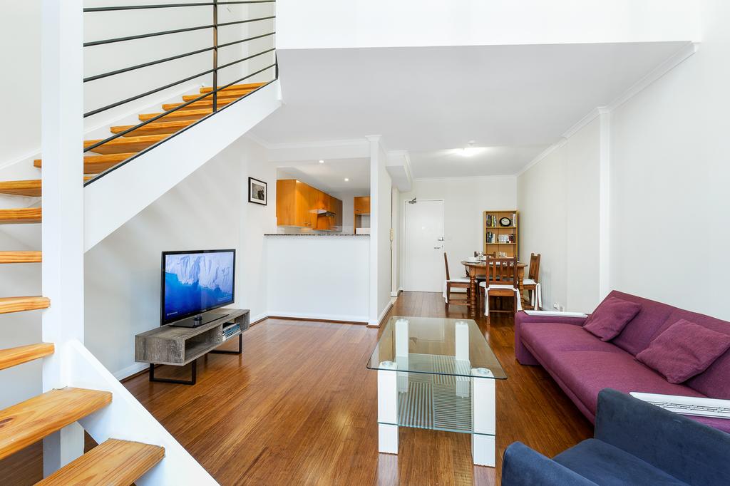 Darlinghurst Fully Self Contained Modern 1 Bed Apartment (POP)