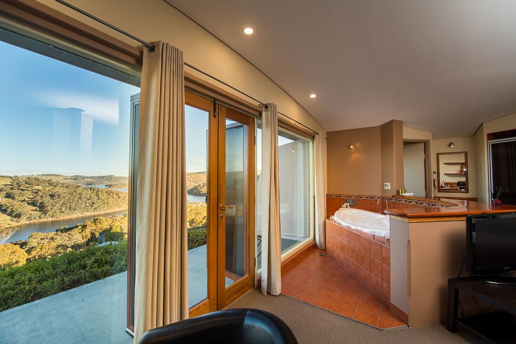 Eagle View Escape - Accommodation Adelaide