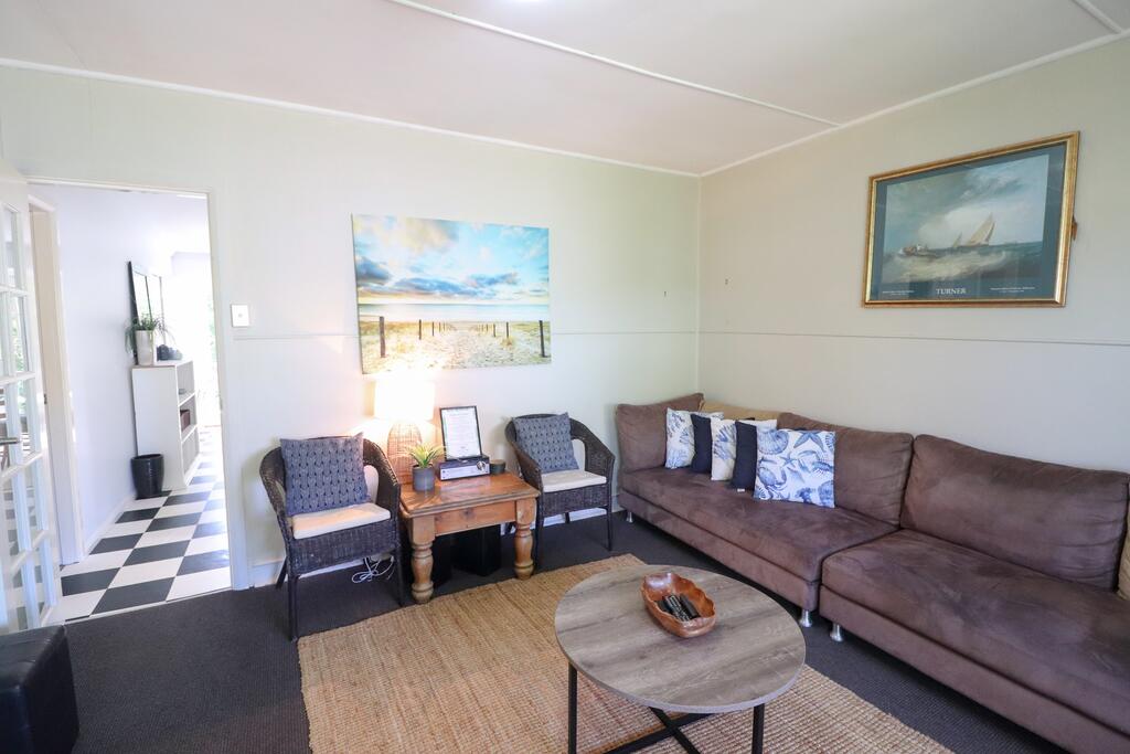 Echuca Bungalow - thumb 1