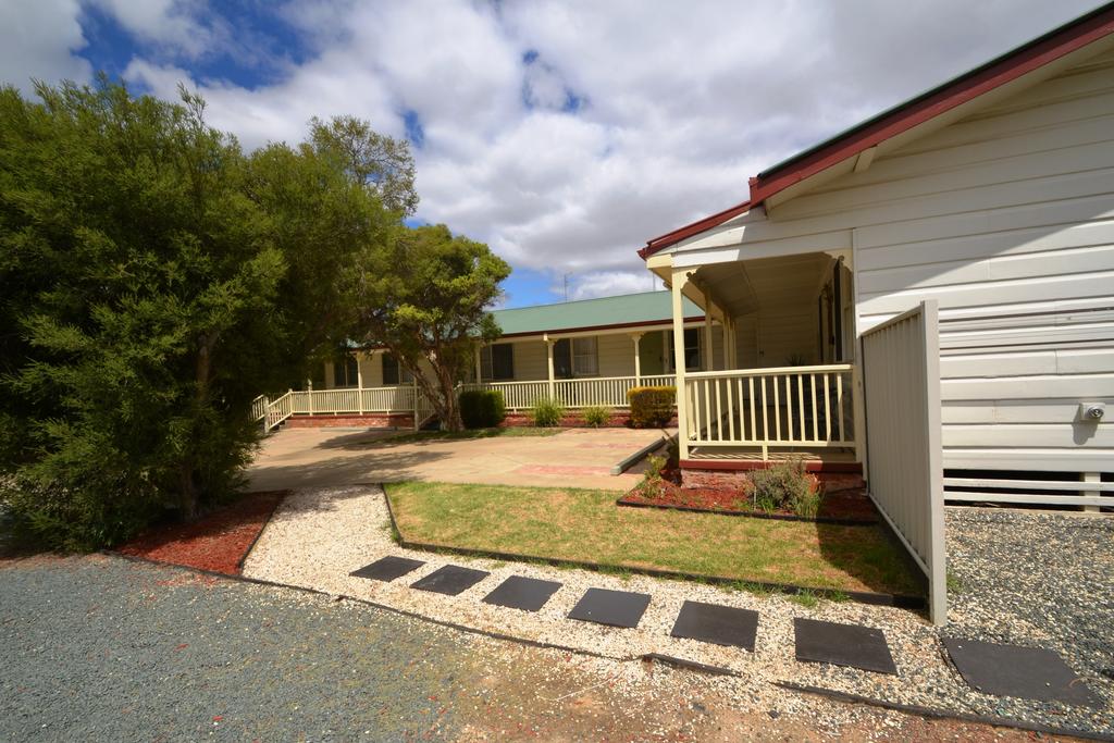 Echuca Holiday Units - Accommodation Airlie Beach