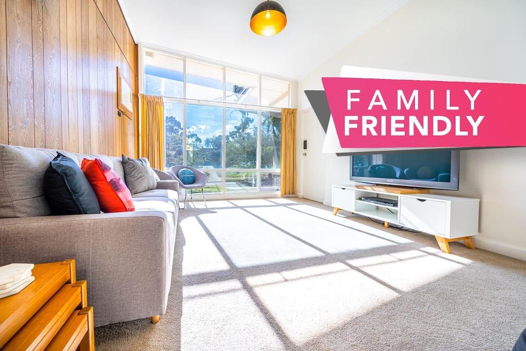 Evergreen on Franklin-Family Friendly - Wifi - Unique - Accommodation Airlie Beach