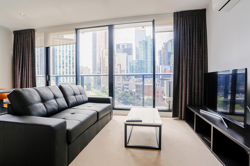 Excellent 1BD In Southbank Near Crown Casino-6 - thumb 1