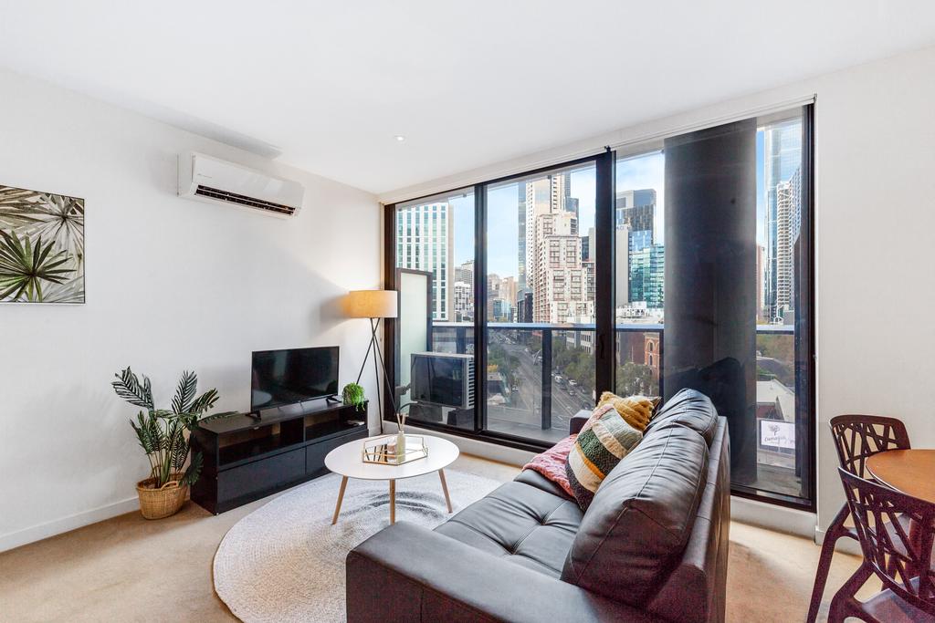 Excellent 1BD In Southbank Near Crown Casino-6 - thumb 3