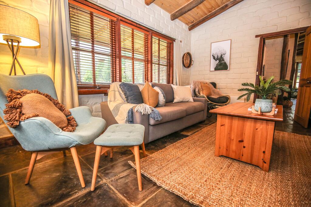 Feathertop Retreat - Accommodation Airlie Beach