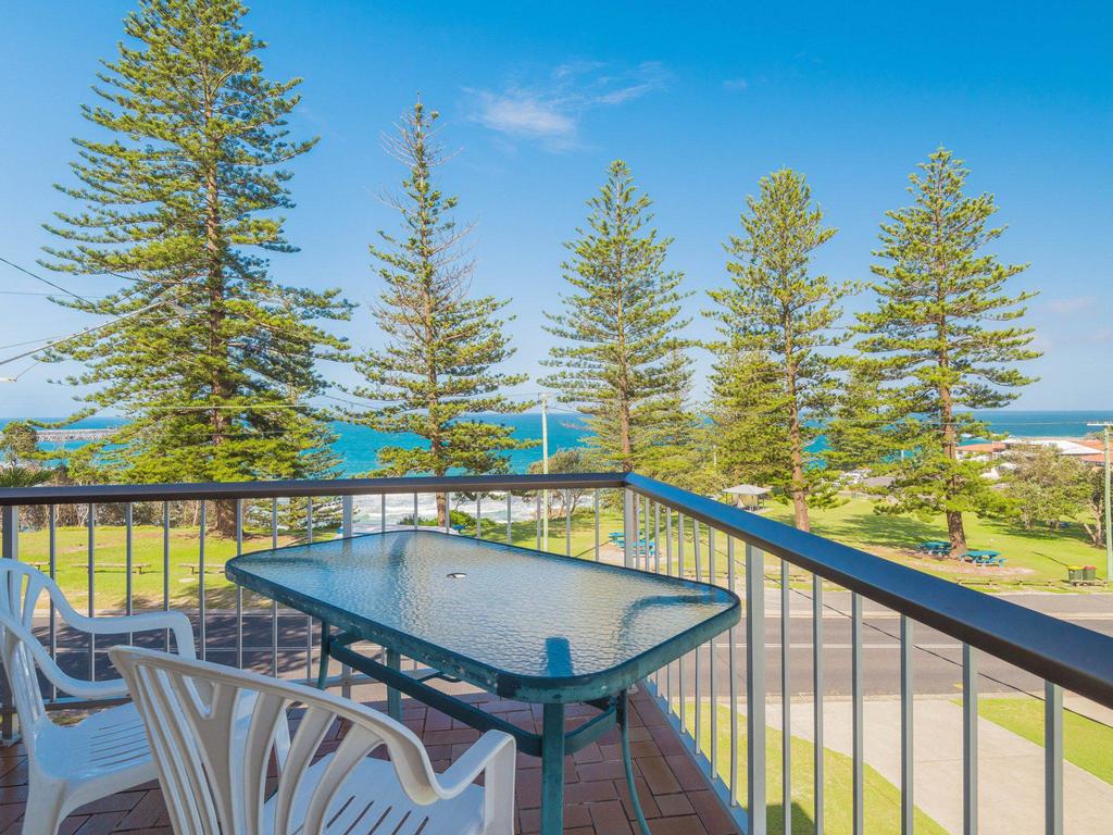 Flinders Lodge - fantastic views, opposite Main Beach