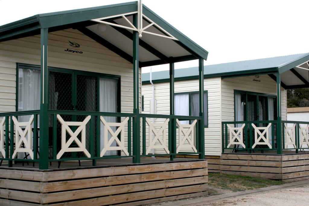 Geelong Surfcoast Hwy Holiday Park - Accommodation ACT