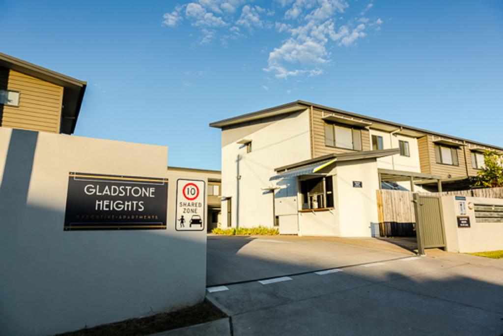 Gladstone Heights Executive Apartments - Accommodation Daintree