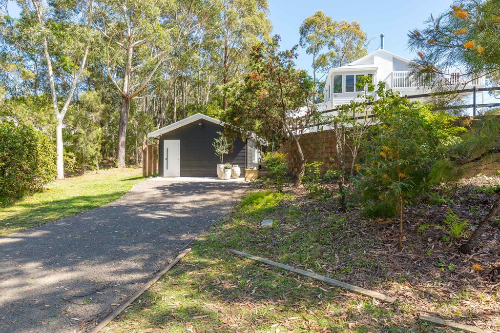 Gorgeous Beachside Cottage Jervis Bay - thumb 1