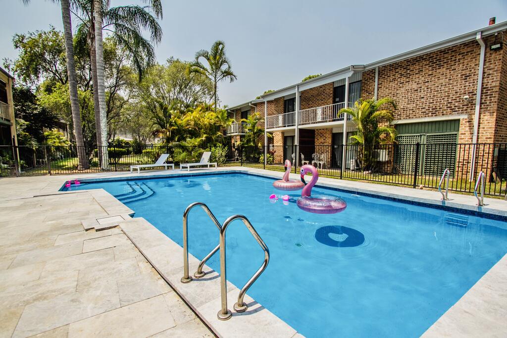 Gosford Resort and Conference Centre Previously known The Willows - Accommodation BNB