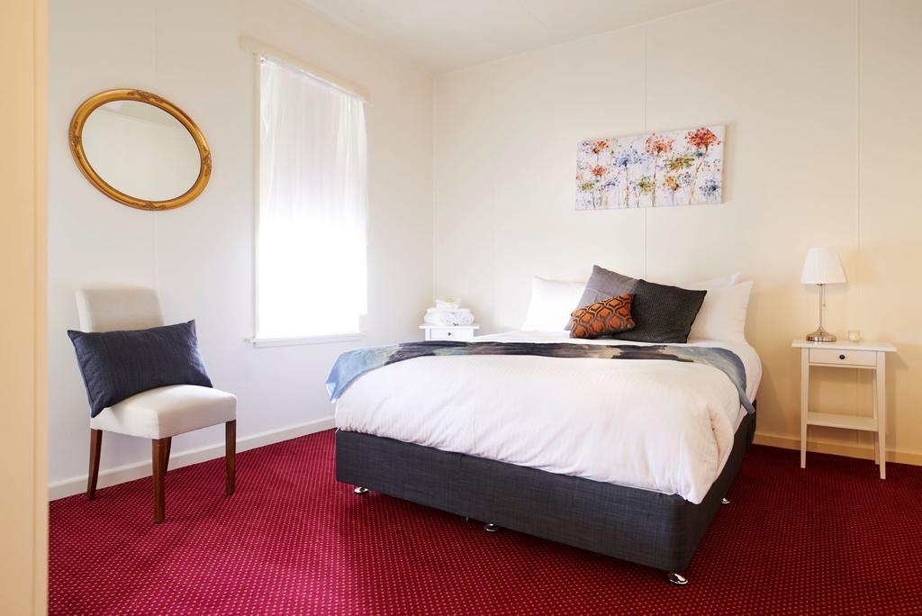Grand Central Hotel - New South Wales Tourism 