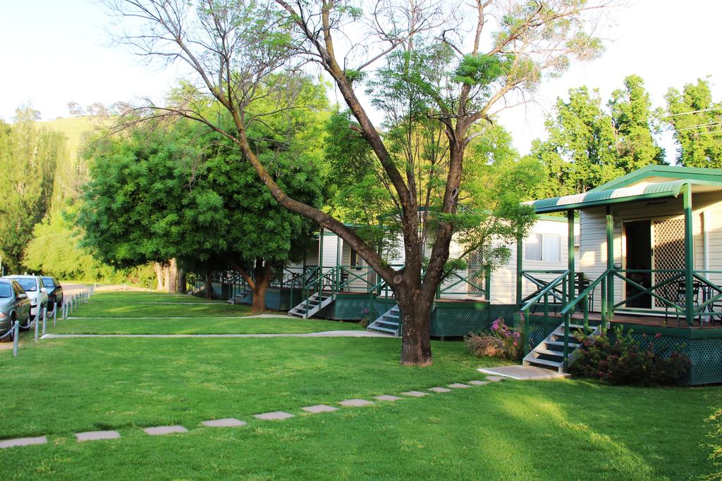 Gundagai Cabins  Tourist Park - Accommodation Adelaide