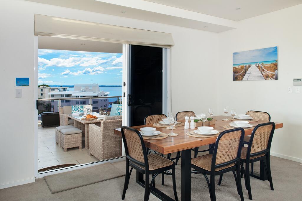 Harbour View Penthouse - The Perfect Location - thumb 3