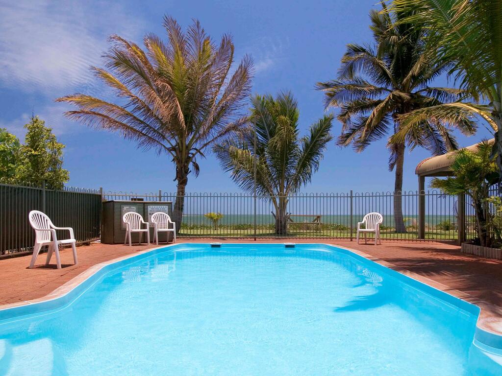 Hedland Hotel - Accommodation Airlie Beach