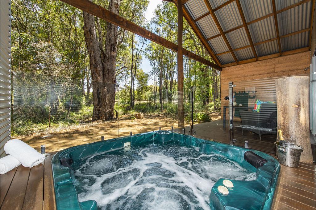 Hidden Valley Eco Spa Lodges & Day Spa - thumb 1