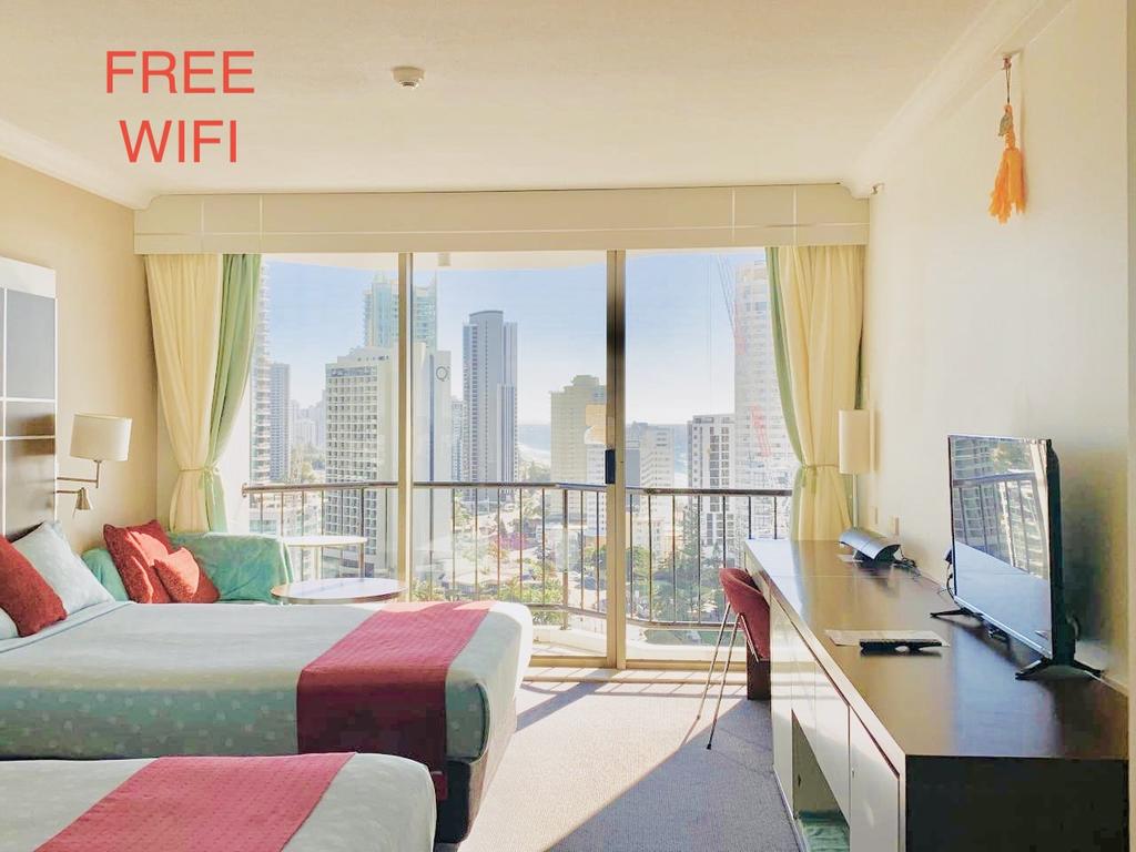 High Floor Twin Share With Ocean View At Surfers Paradise - Hotel Studio - Surfers Gold Coast 0
