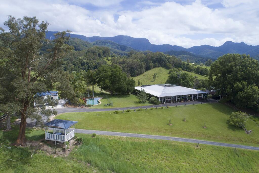 Hillcrest Mountain View Retreat - New South Wales Tourism 
