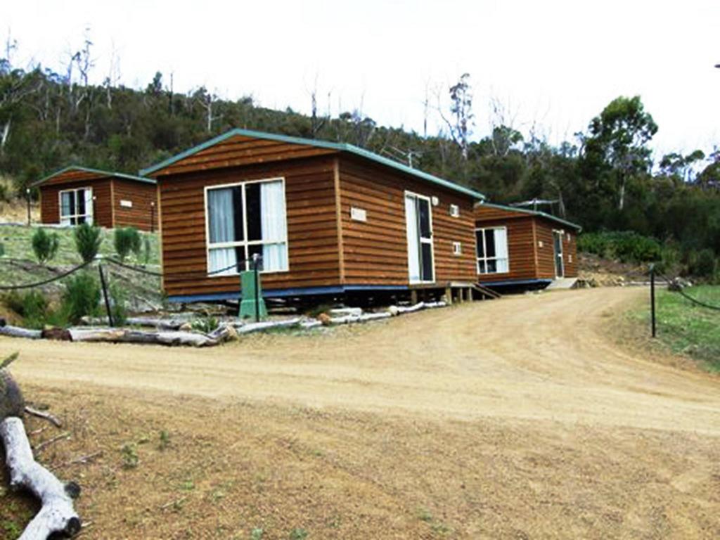 Hobart Bush Cabins - thumb 2