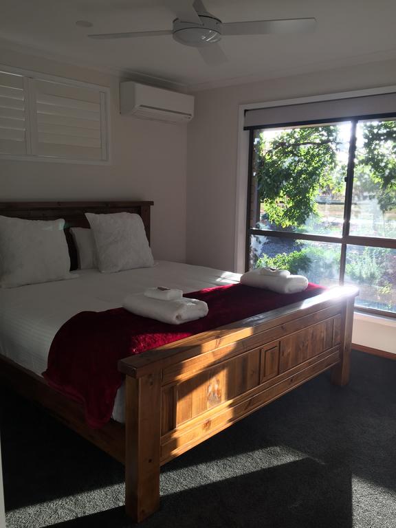 Holly House BnB - Accommodation ACT