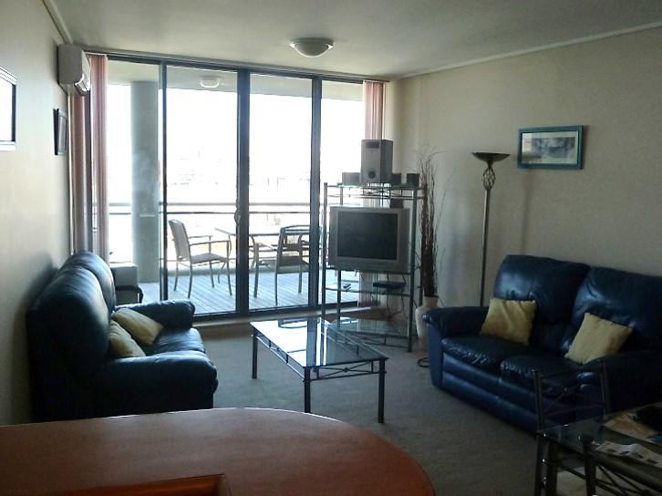 Homebush Bay Self-Contained Modern Two-Bedroom Apartments BEN - Stayed 2