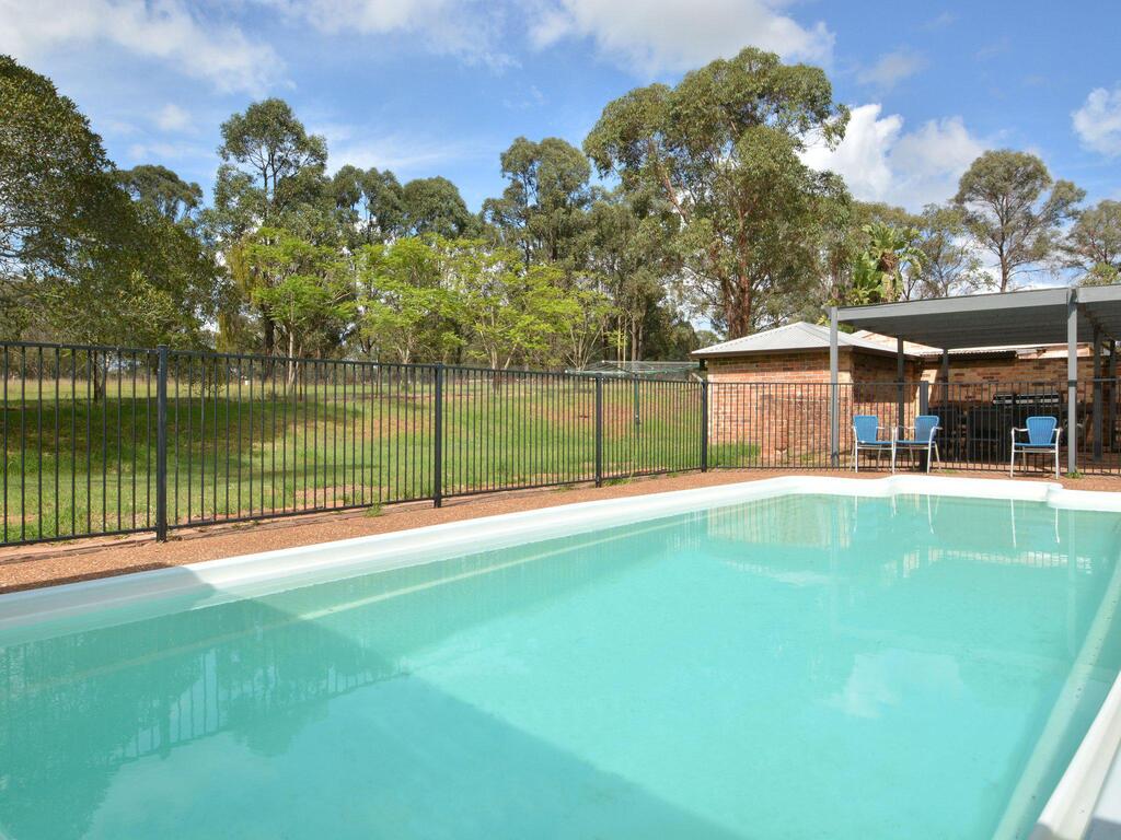 Just Listed Blaxlands Homestead - The Very Best Location In The Valley, Walk To Everything - thumb 0
