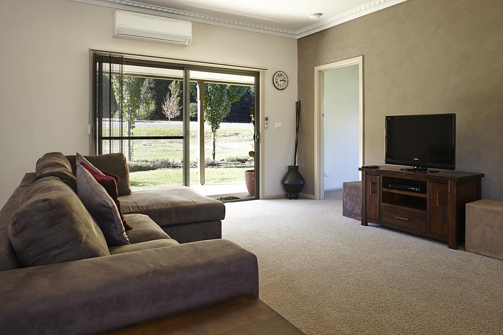 La Casa - Accommodation Adelaide