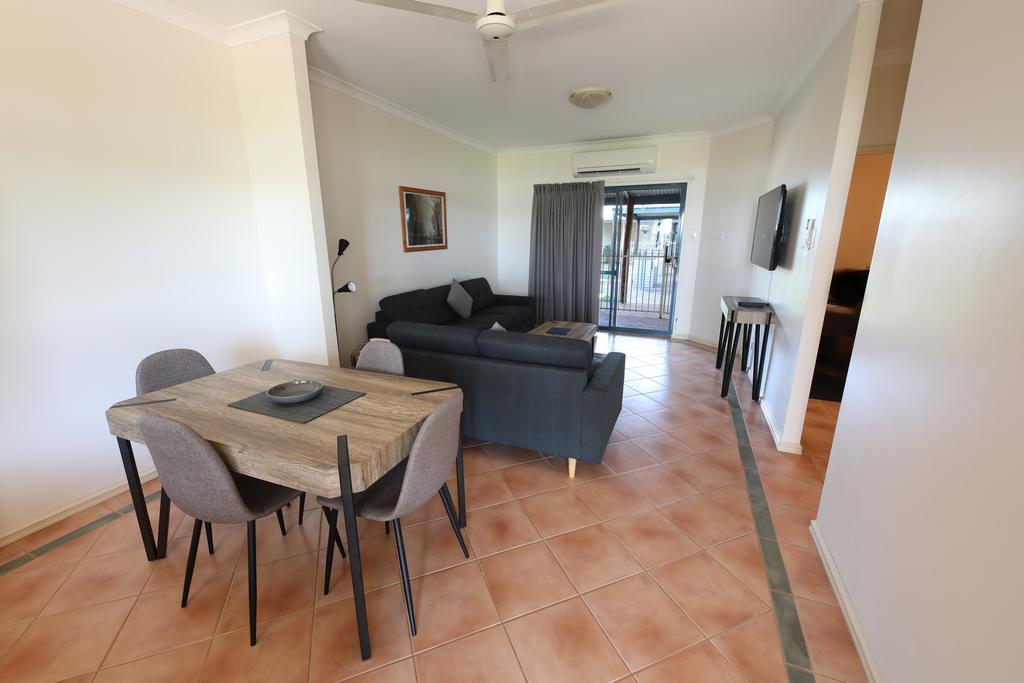Lakeview Apartments - Accommodation Daintree