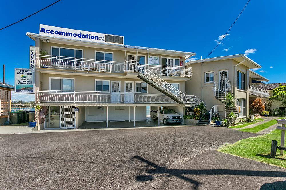 Leisure-Lee Holiday Apartments - Accommodation Airlie Beach