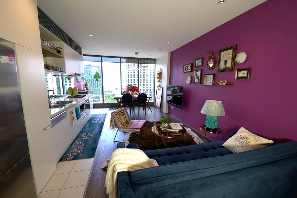 Luxury 2BR Apartment With Amazing Skyline View Crown - St Kilda Accommodation 0