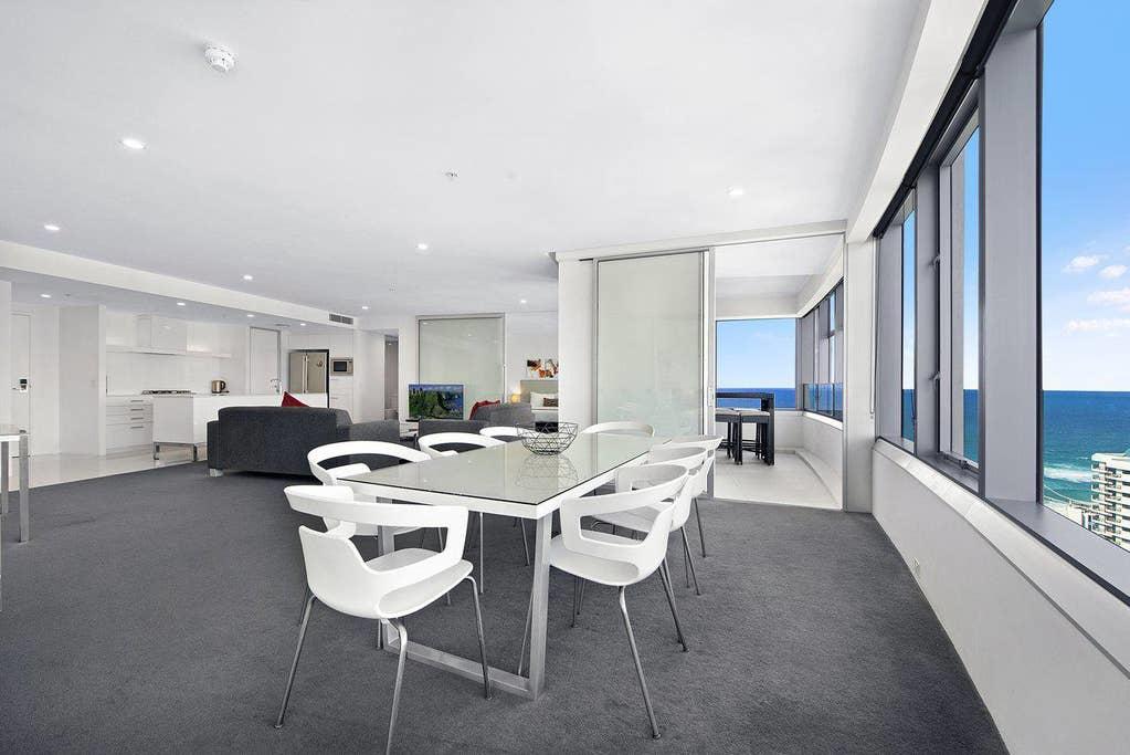 Luxury 3 Bedroom In Heart Of Surfers Paradise - Surfers Paradise Gold Coast 0