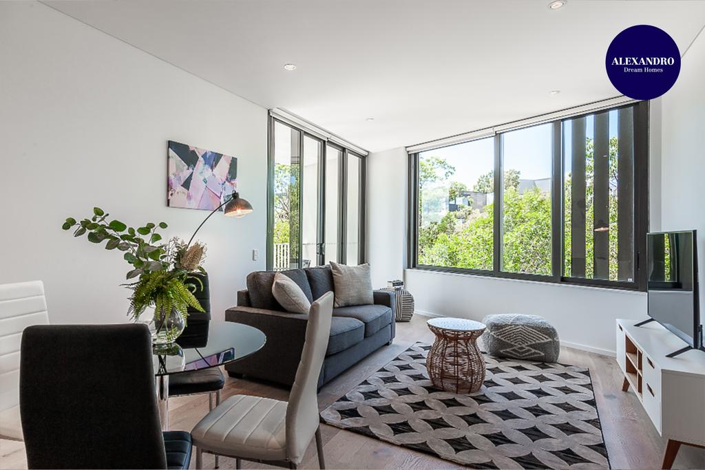 LUXURY APARTMENT / / MOMENTS TO LANE COVE VILLAGE - New South Wales Tourism 