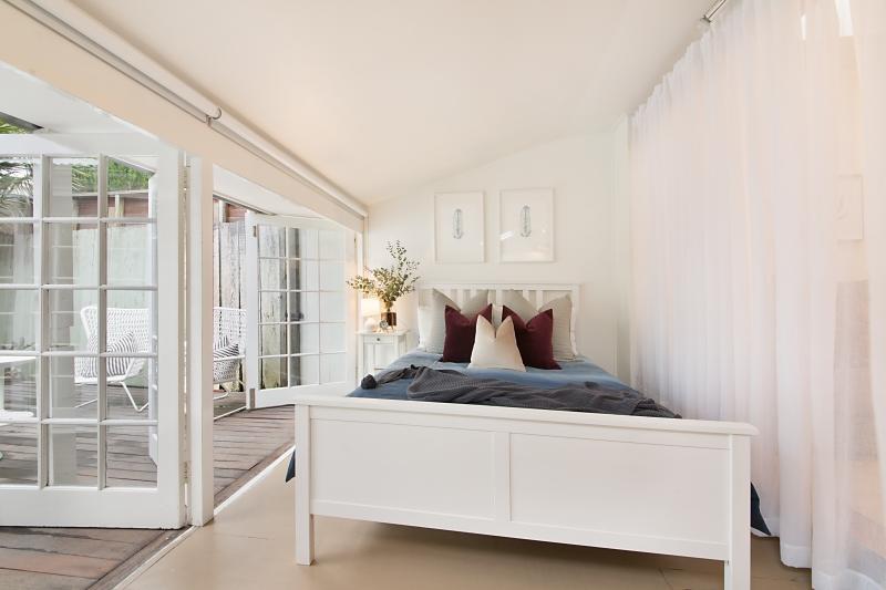 Luxury Designer Paddington Cottage  FREE WIFI - Accommodation BNB