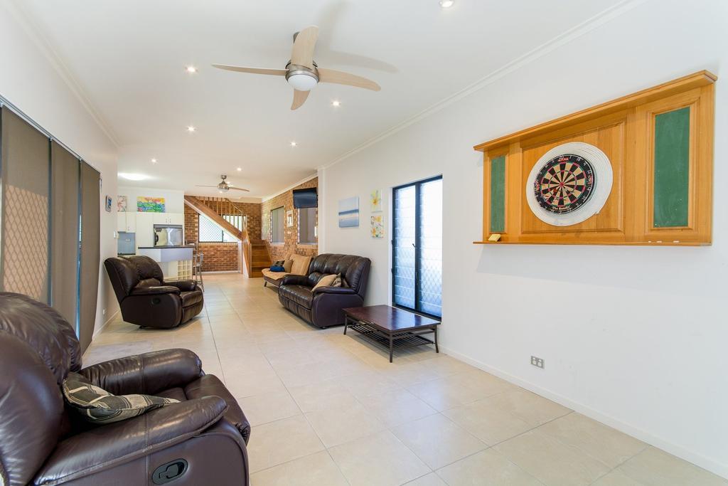 Magical Holiday Home - Welsby Pde, Bongaree - thumb 1