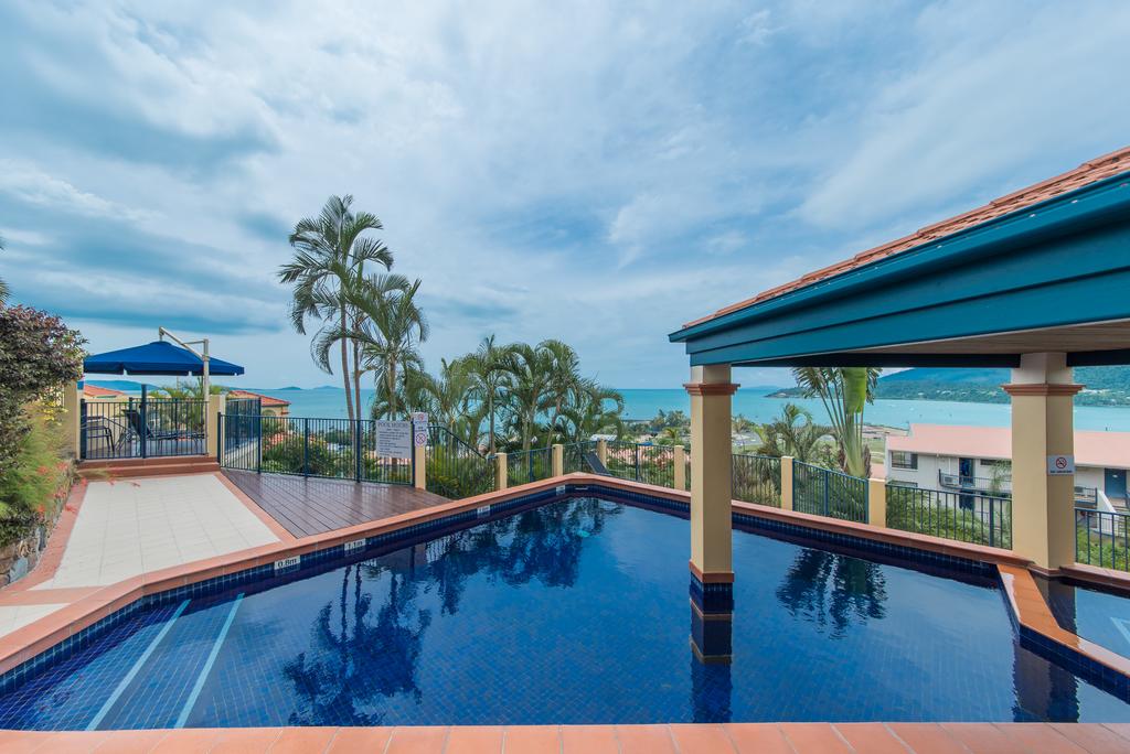 Magnificence At Airlie - Accommodation Airlie Beach 0