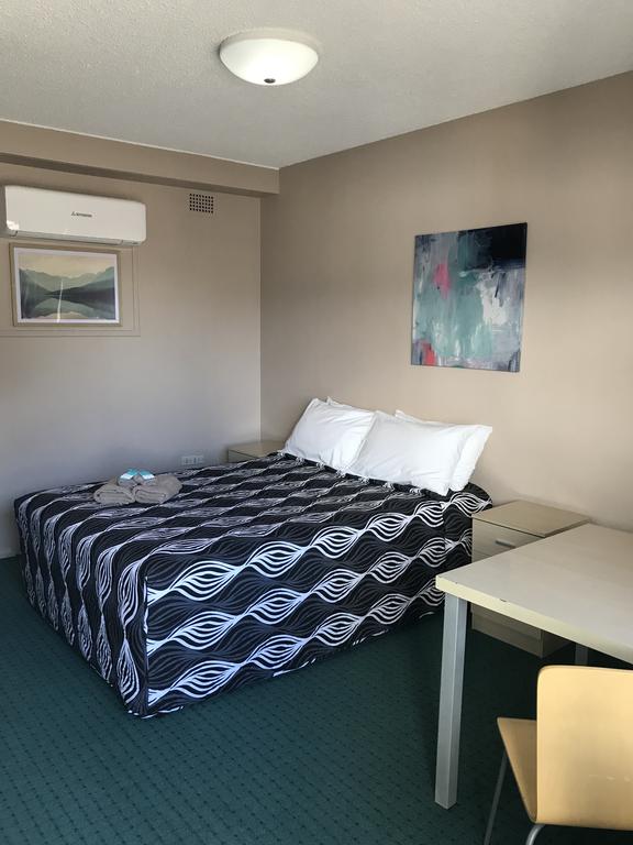 Manning River Motel - Foster Accommodation